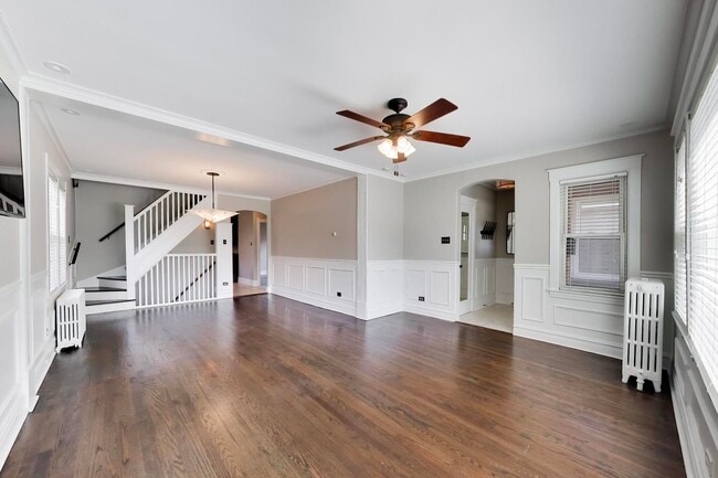 Building Photo - 7922 W Elmgrove Dr