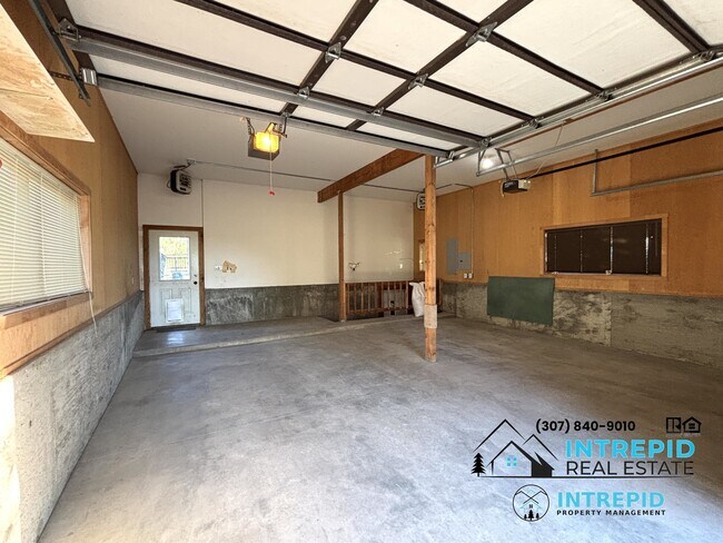 Foto del edificio - 116 Buckaroo Cir