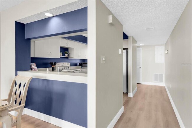 Building Photo - 4823 Ebbtide Ln