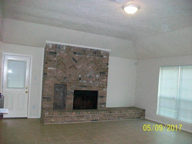 Foto del edificio - 13439 S Thorntree Dr