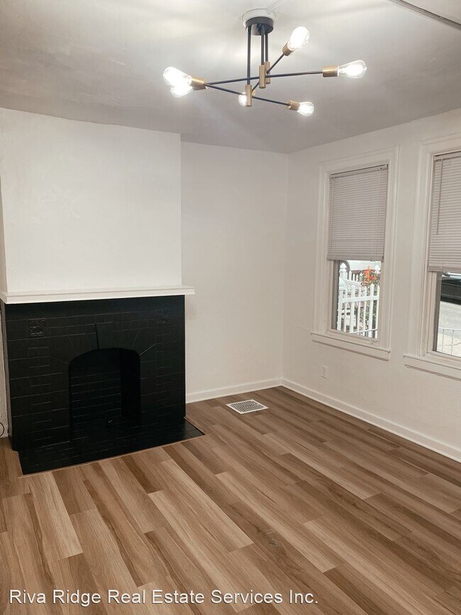 Foto del edificio - 3 br, 1 bath House - 425 Parklow Street