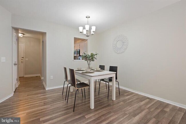 Dining Room - 14423 Long Green Dr