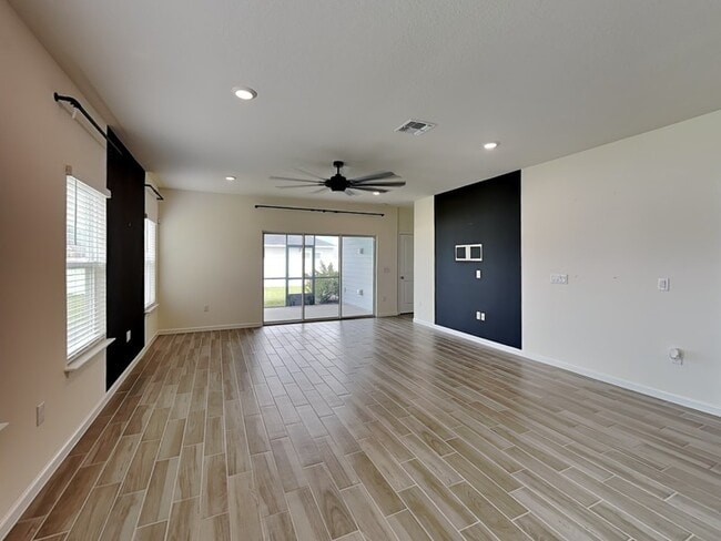 Building Photo - 9132 SW 57th Ter