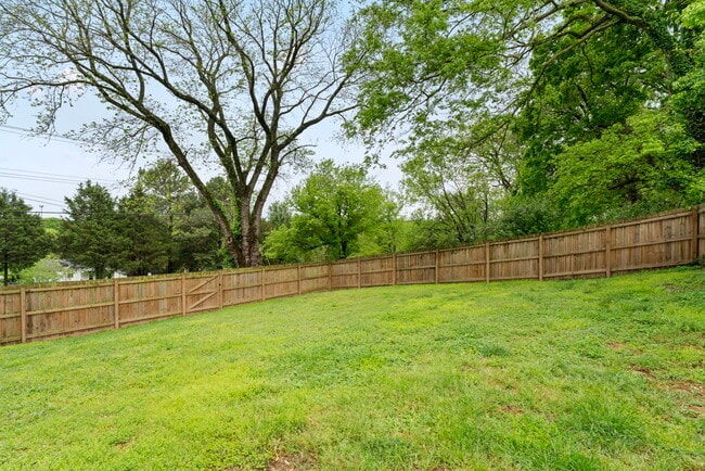 Foto del edificio - 119 Dodge Dr