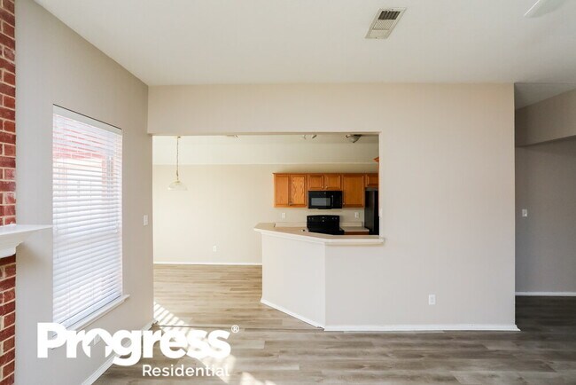 Building Photo - 920 Pecan Trail