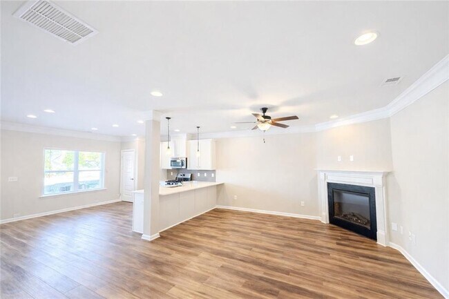 Foto del edificio - 5258 City Walk Dr