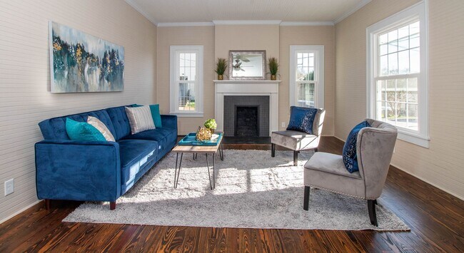 Foto del edificio - Exclusively Offered By Muse Realty Rentals, LLC