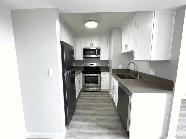Foto del edificio - 10425 Tabor St