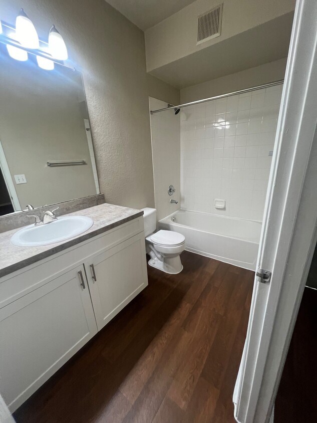 13233 Sanctuary Cove Dr Unit 13233 Sanctuary Cove Dr., Temple Terrace, FL 33637 Apartments in