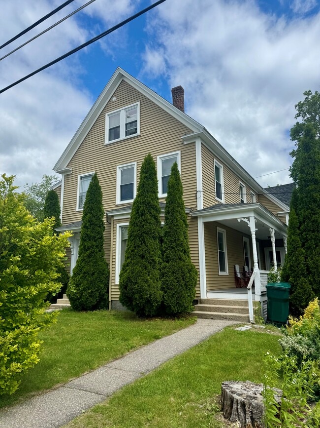 Building Photo - 97 Knight St