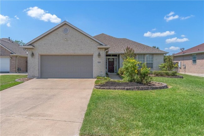 Building Photo - 2618 Lochinvar Ln