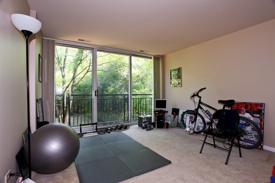 Foto principal - 1833 Four Lakes Ave