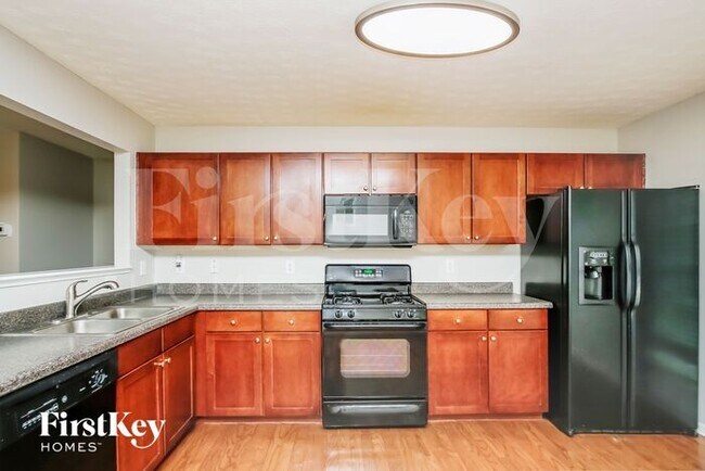 Building Photo - 363 Topaz Dr