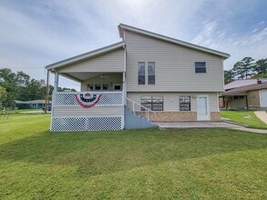 Building Photo - 50 Sportsman Trail