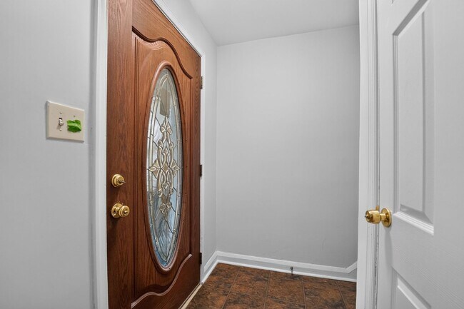 Foto del edificio - 4929 Brookwood Rd
