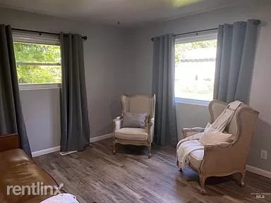 Primary Photo - 3 br, 2 bath House - 502 E Washington St