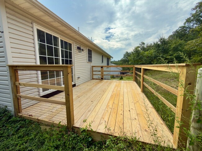 Foto del edificio - 104 Willow Trail