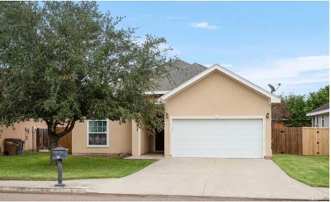 3-2 in Safe, intimate gated community. New Upgrades! - 708 S Excalibur St
