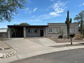 Building Photo - 5981 N Sebba Pl