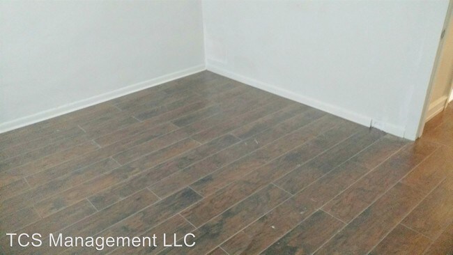 Building Photo - 1614 S Newkirk St