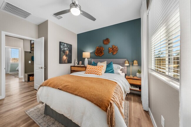 Foto del edificio - 6112 S 47th Ln