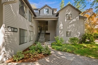 Building Photo - 4000 Carman Dr