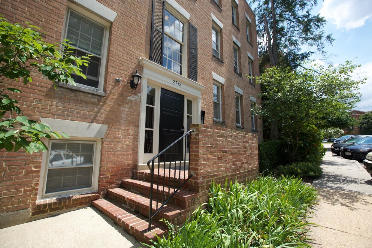 2719 Ordway St NW, Washington, DC 20008 Condo for Rent in Washington