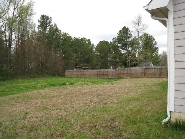 Building Photo - 814 Melanie St, Durham, NC 27704