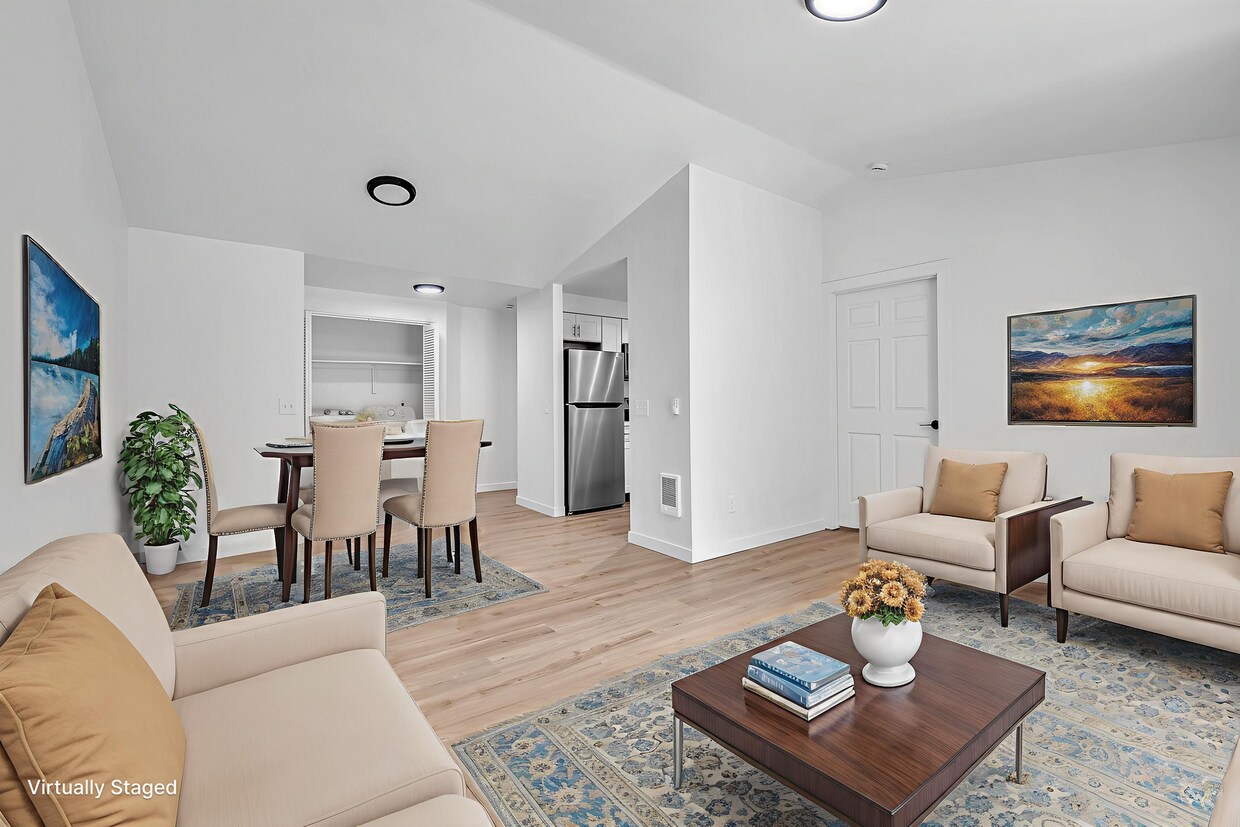 Primary Photo - 2 Bedrooms 2 Bathrooms Available now - Was...