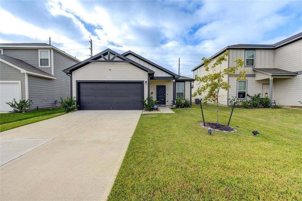 Foto principal - 23411 Simmental Rd