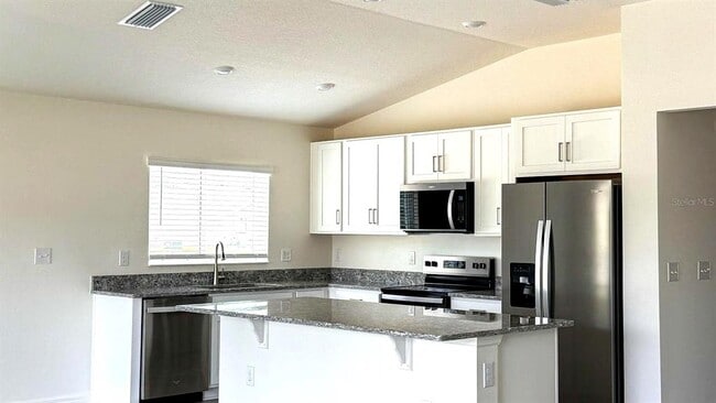 Building Photo - 3438 Sanctuary Dr