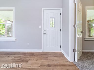 Foto del edificio - 2 br, 2 bath House - 309 Plaza Ave