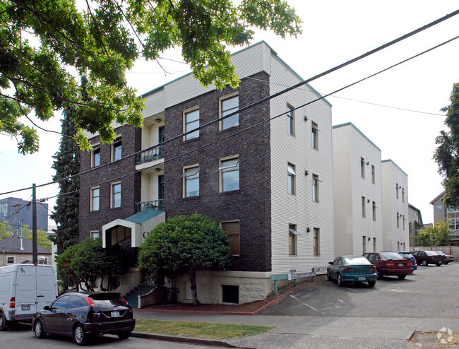 Foto del edificio - Century Apartments