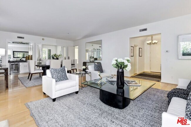 Building Photo - 10126 Empyrean Way