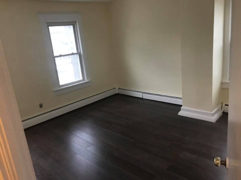 Foto principal - 863 Hamilton St