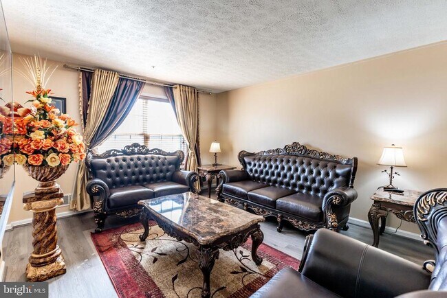 Foto del edificio - 12212 Birchview Dr