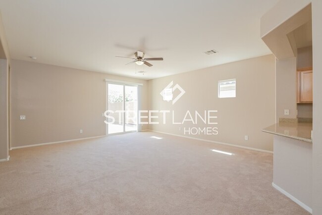 Building Photo - REDUCED!