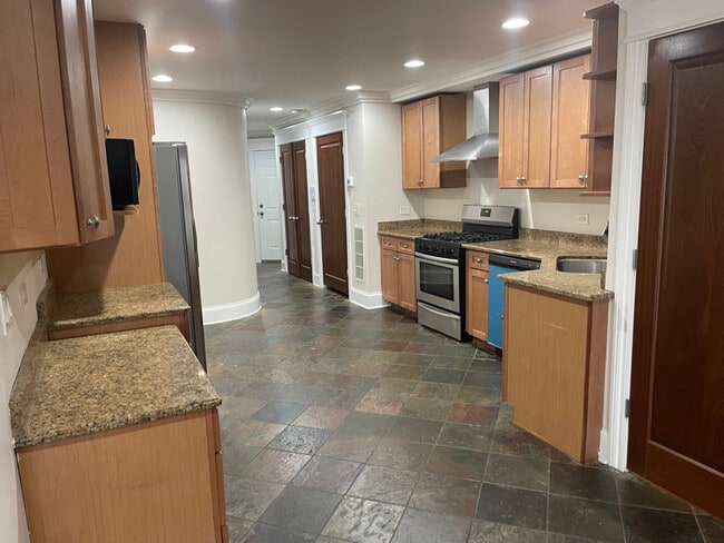 Foto del edificio - 1427 N Sedgwick St