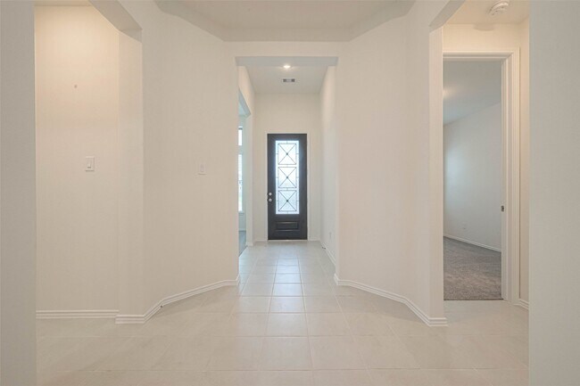 Building Photo - 1343 Vinter Mdws Ln
