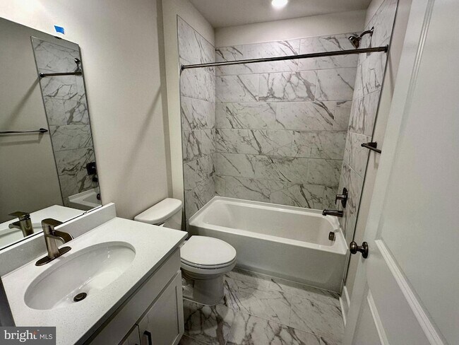 Foto del edificio - 1801 Harvest Dr