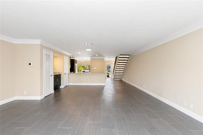 Foto del edificio - Charming recently renovated 2-bedroom town...