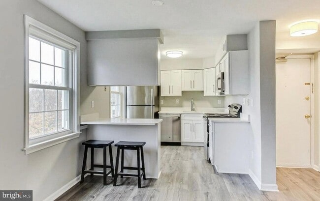 Photo - 2012 Fort Davis Street SE Unit 201 Apartment