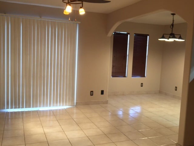 Building Photo - 9802 Cantera Ct