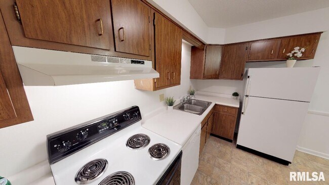 Foto del edificio - 1200 W Lawrence Ave
