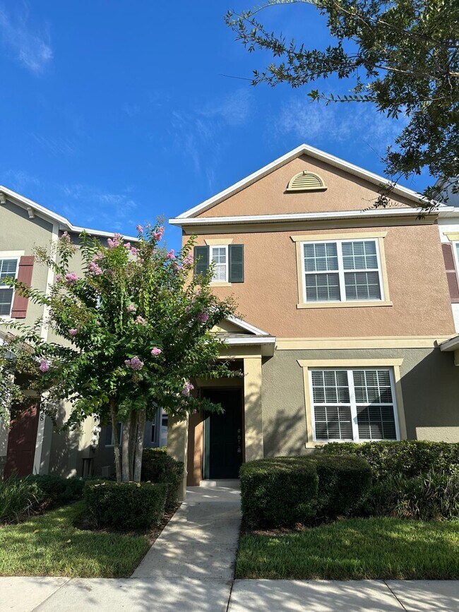 Foto del edificio - 7624 Sutherton Ln