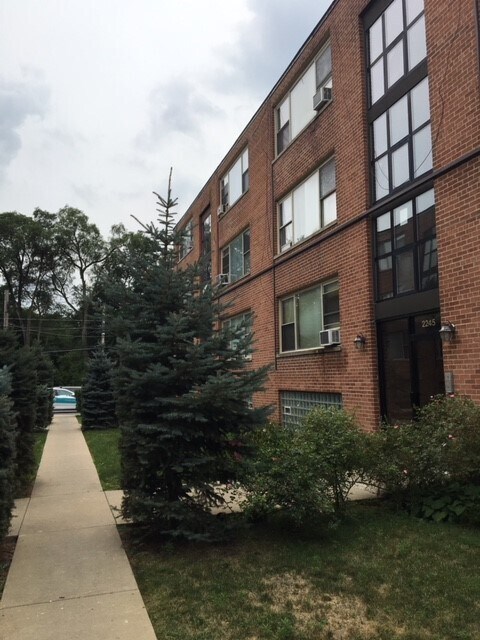 Foto principal - 2243 W Farwell Ave