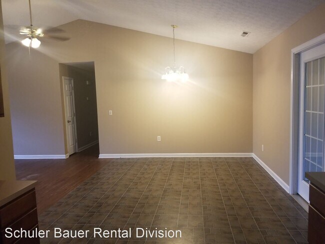 Foto del edificio - 3 br, 2 bath House - 6611 Dovir Woods Dr.