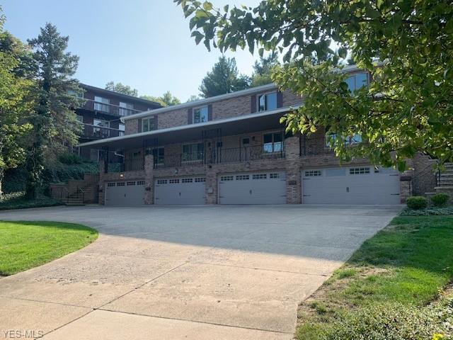 Building Photo - 2582 Chamberlain Rd