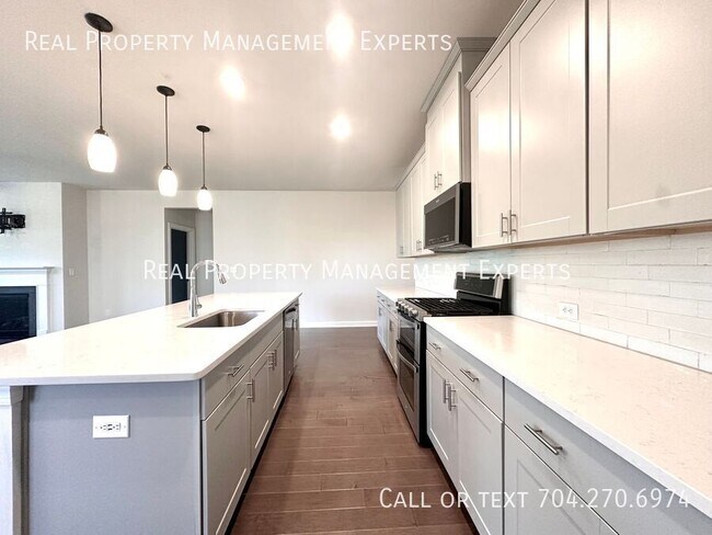 Foto del edificio - 3012 Striped Maple Ct