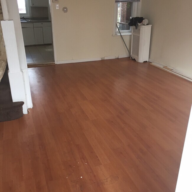 Foto del edificio - 4040 N Darien St